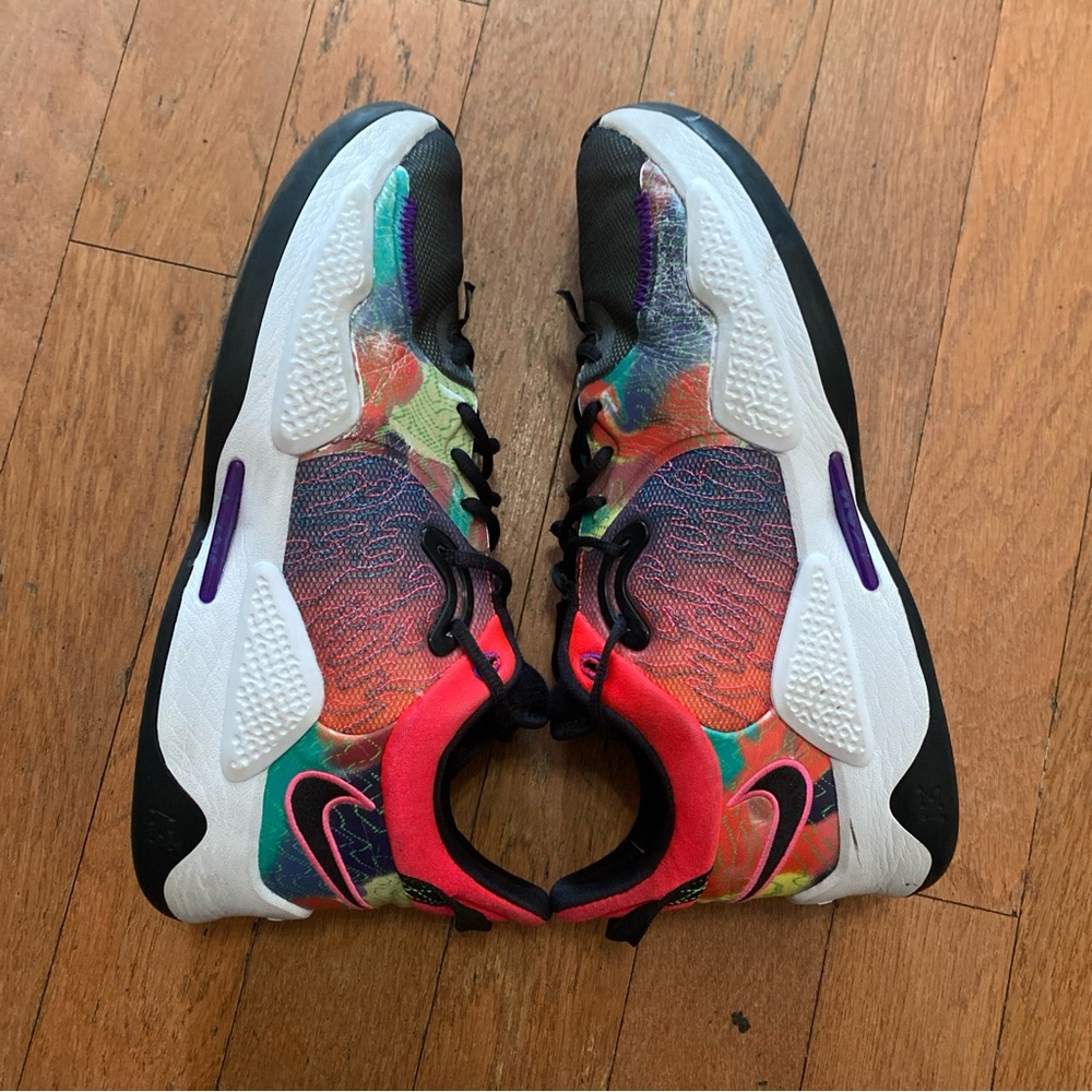 Nike Paul George PG5 multicolor crimson